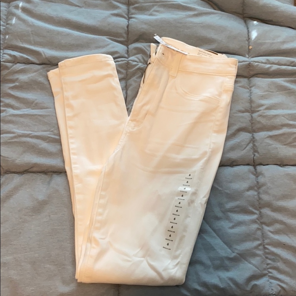 White American Eagle Highest Rise Jeggings
